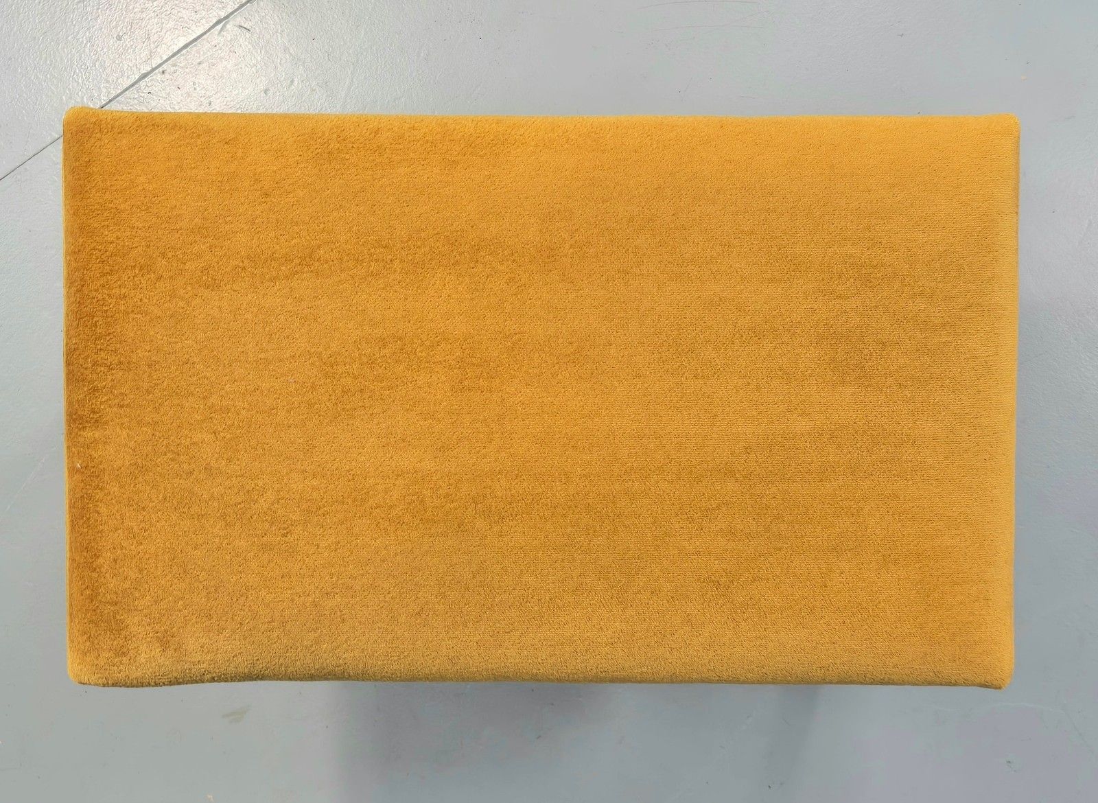 photo furniture Vintage Mid Century Footstool Gold Velour Upholstery Teak Legs 60s Retro Eb11576