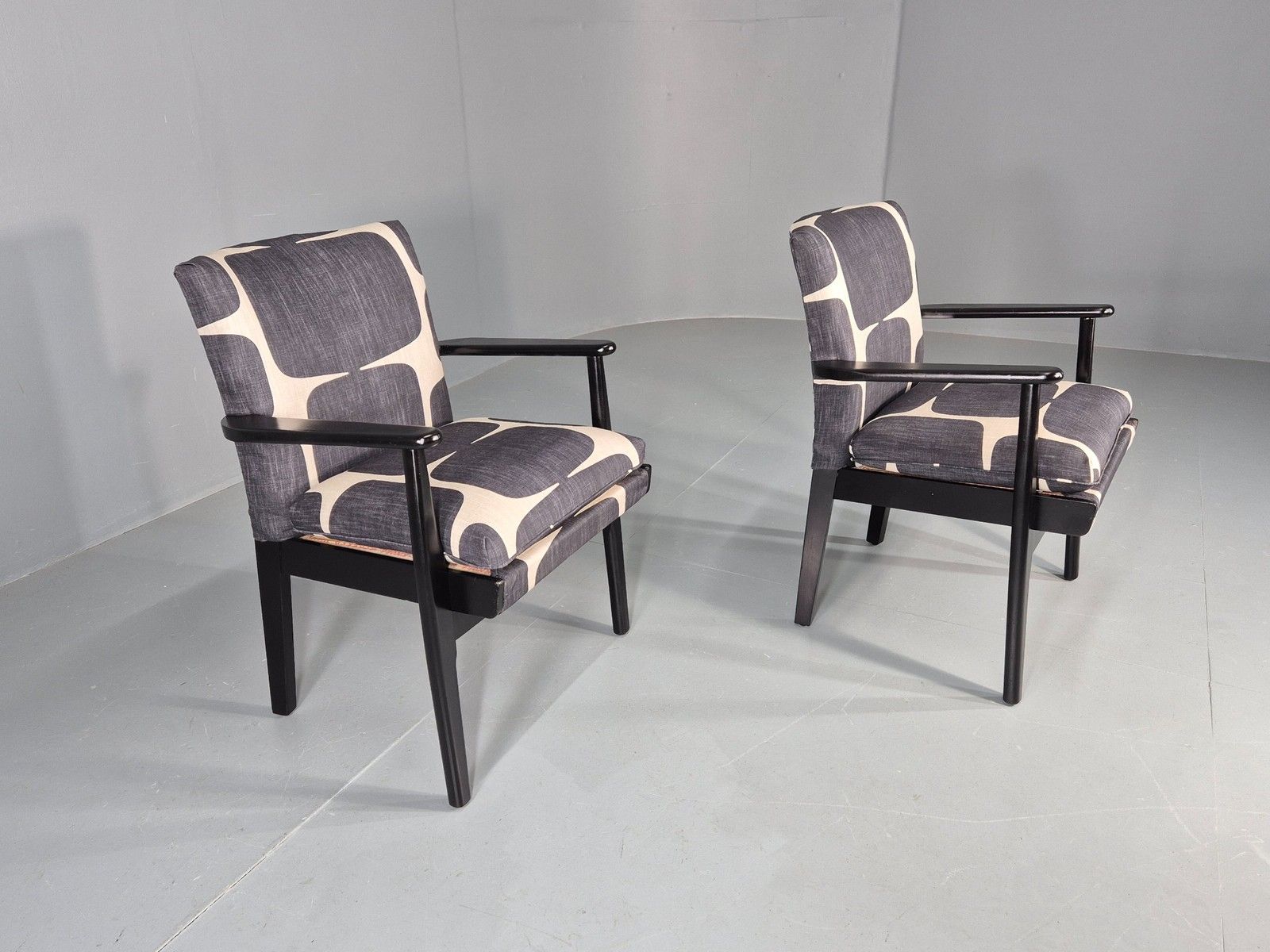 2 Vintage 1960s Lounge Chairs Parker Knoll New Upholstery Eb11847 photo for sale