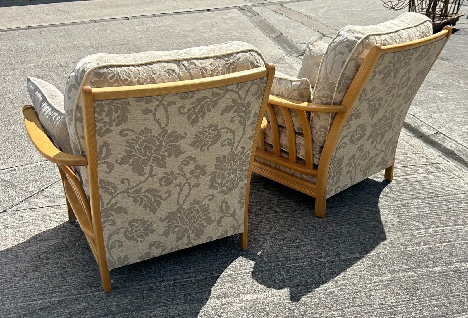 Furniture Ercol Blonde Light Ash Palma Pair Of Armchairs Lounge Chairs Pavina Beige Fabric photo