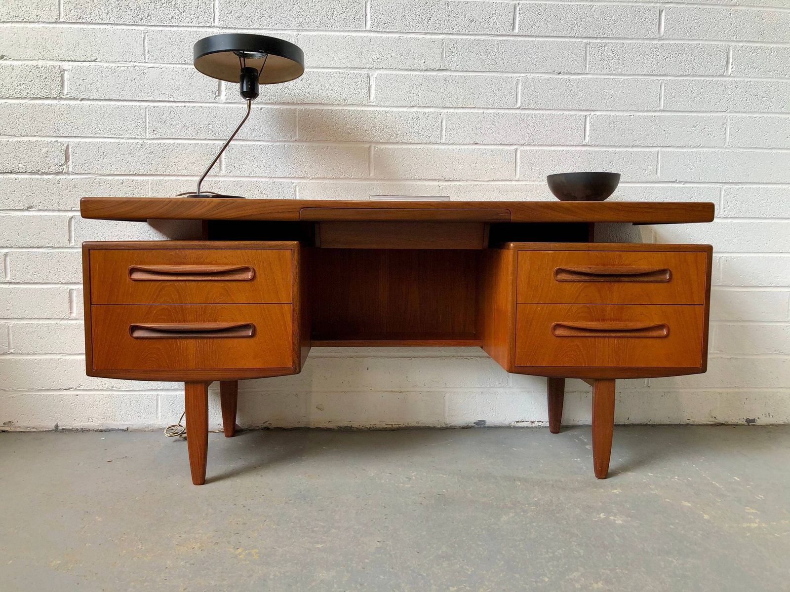 Vintage 1960s G Plan Floating Top Fresco Teak Desk. Danish Retro Mid Century