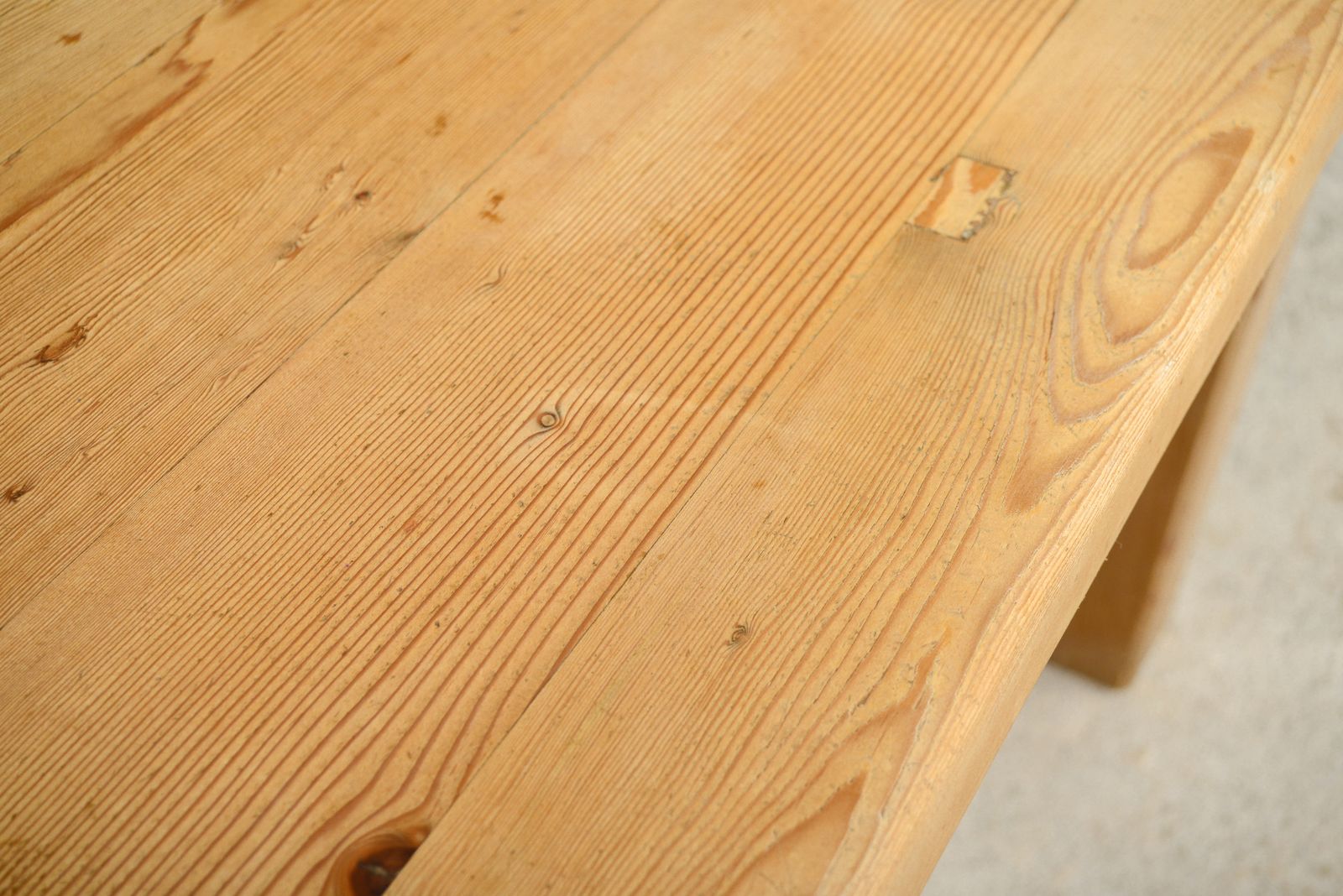photo vintage Plank Top Pine Dining Table   Reclaimed Wood   167 Cm
