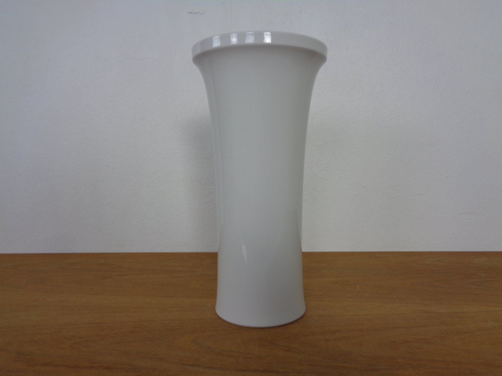 Salier Porcelain Vase By Siegmund Schütz For Kpm Berlin, Germany, 1951