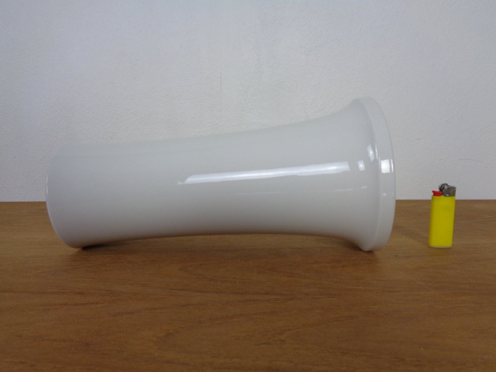 photo for sale Salier Porcelain Vase By Siegmund Schütz For Kpm Berlin, Germany, 1951