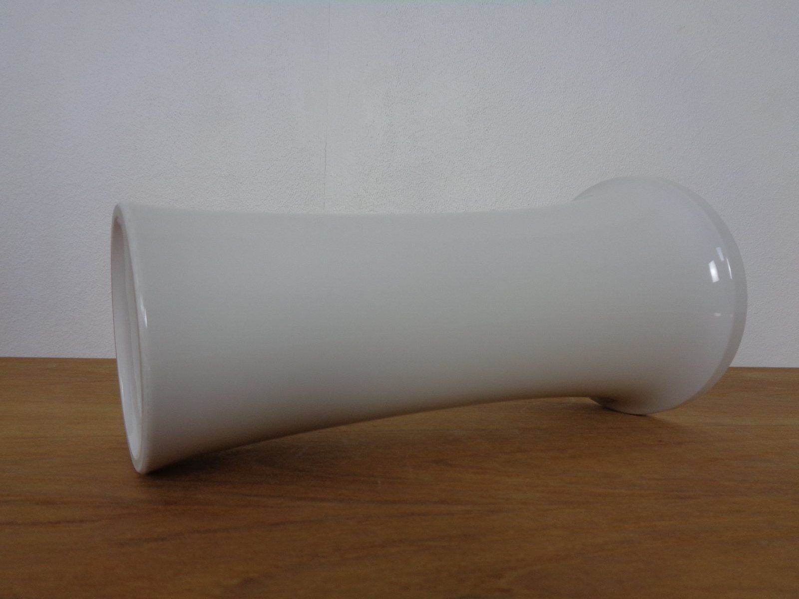 157.0 Salier Porcelain Vase By Siegmund Schütz For Kpm Berlin, Germany, 1951 photo