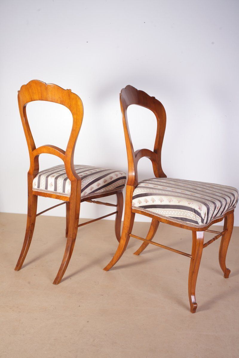 Late Biedermeier Chairs In Walnut, 1880s, Set Of 2 photo 480.0