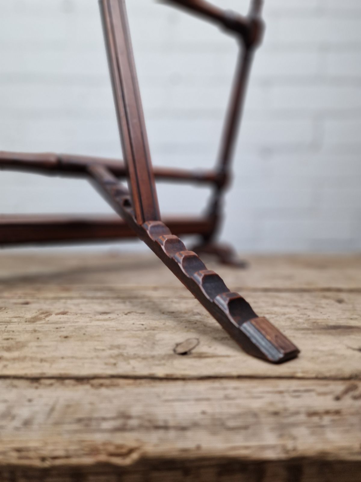 19th Century Mahogany Table Top Easel photo vinterior