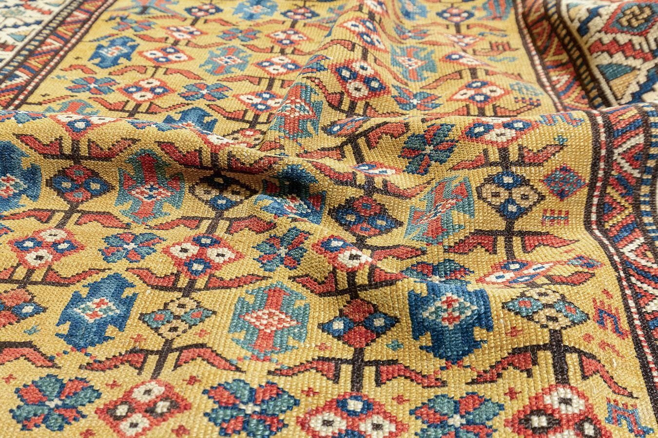 photo furniture Antique Daghestan Rug, Geometric Motifs, Caucasus