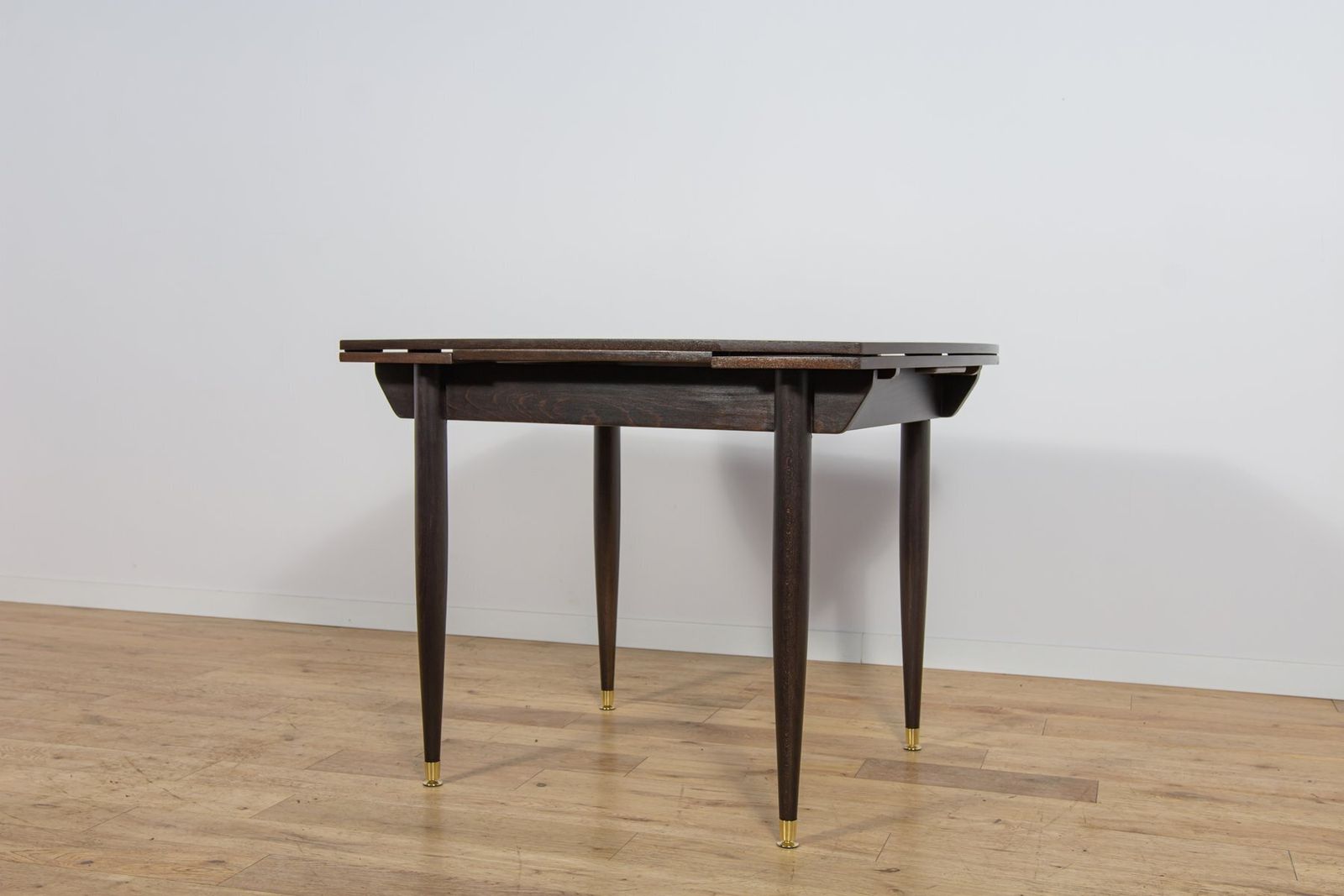 Mid Century Extendable Teak Dining Table, United Knigdom, 1960s photo furniture