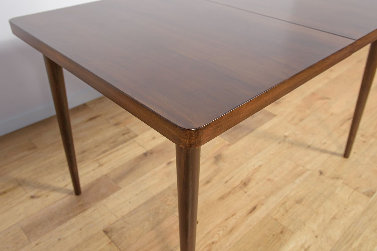 photo vintage Mid Century Walnut Dining Table By Bohumil Landsman For Jitona, Former Czechoslovakia, 1960s