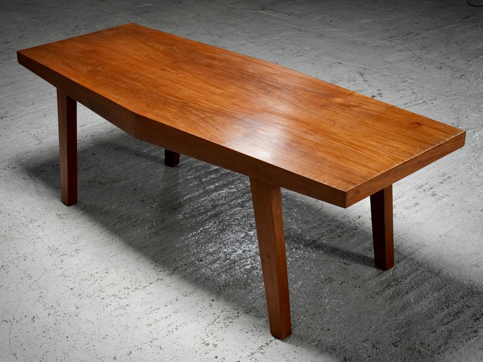 Modernistische salontafel in imbuiahout, Brazilië, ca. jaren 1950 photo 2089.0