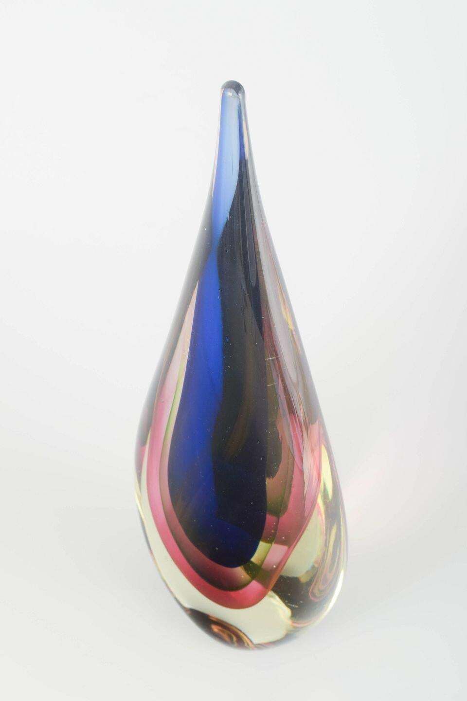 Murano. Sculpture organique en verre soufflé en couches, forme en larme. Années 1960 photo furniture