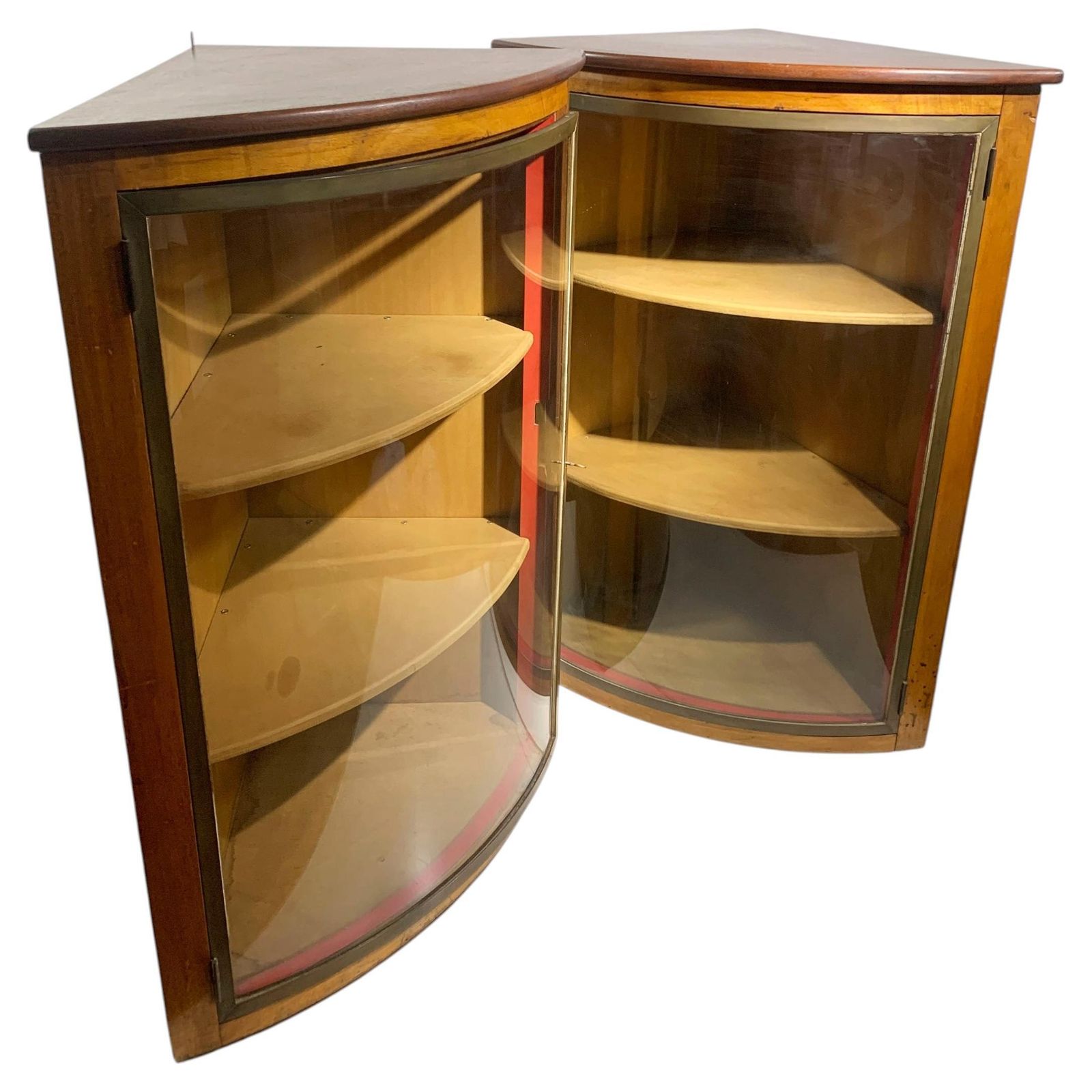 Set Of 2 Mid Century Modern Curved Glass Corner, Circa 1960's