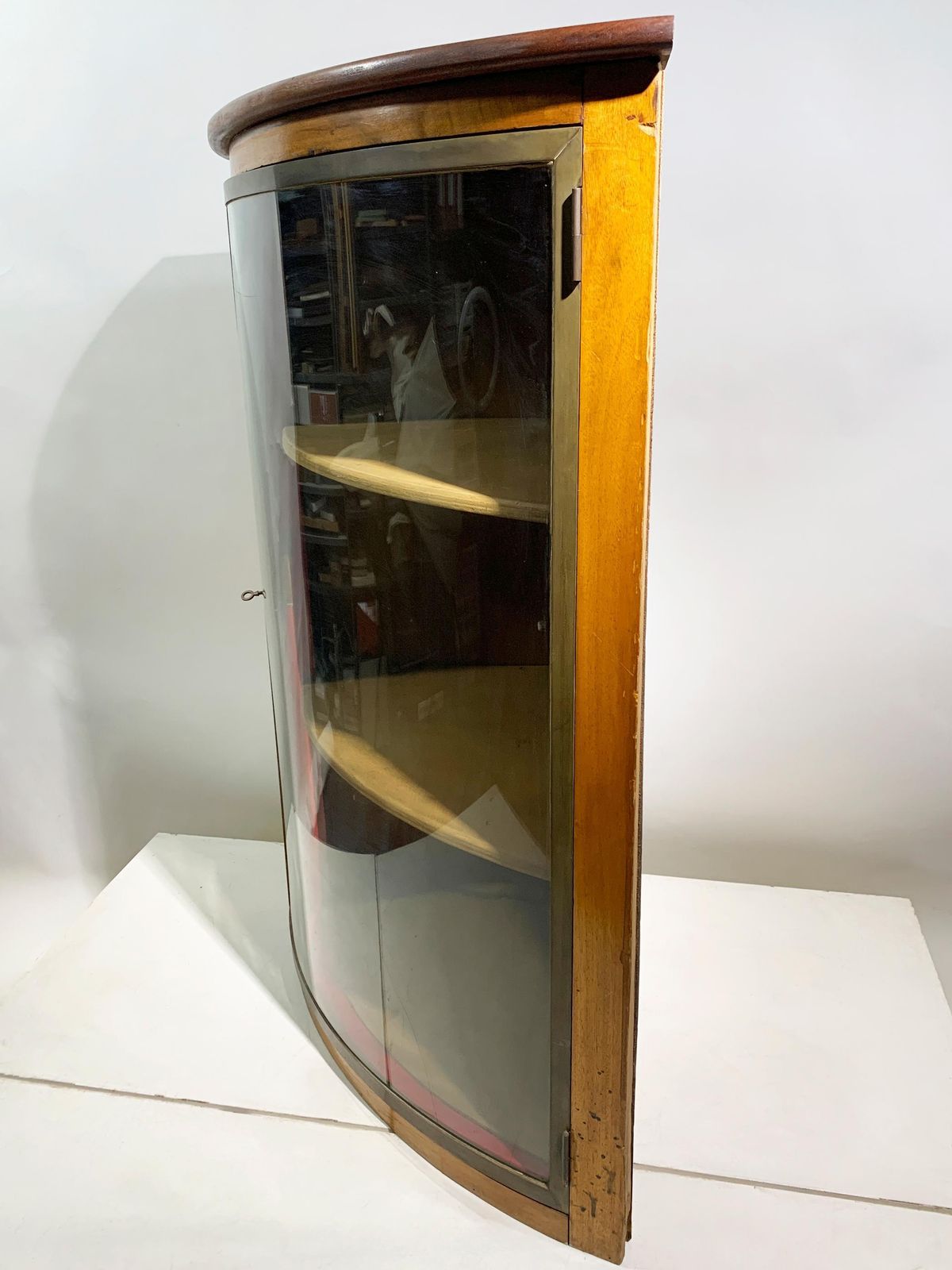 Furniture Set Of 2 Mid Century Modern Curved Glass Corner, Circa 1960's photo