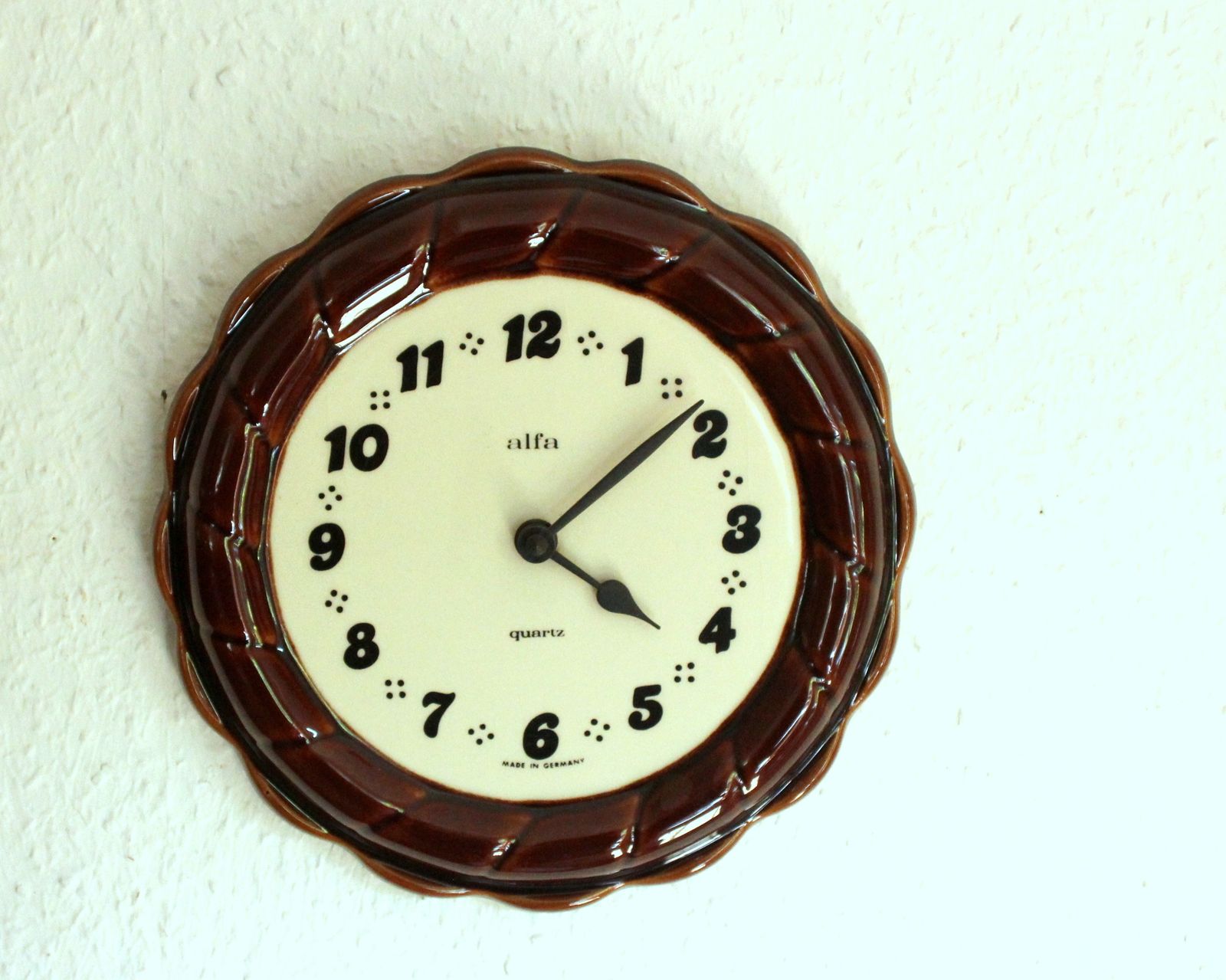 Ceramic Kitchen Clock In The Shape Of A Baking Dish   Vintage photo furniture