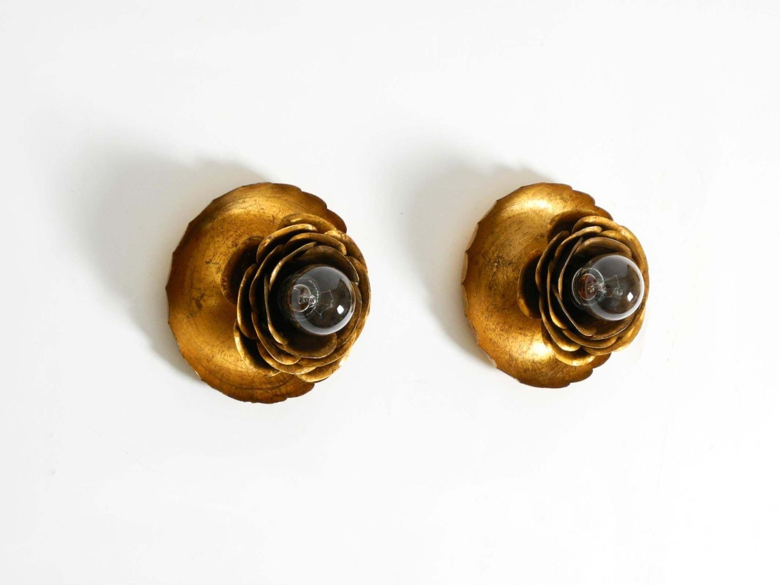 Two Beautiful Gilt "Water Lily" Wall Lamps By Banci Firenze, Italy 1960s photo vinterior