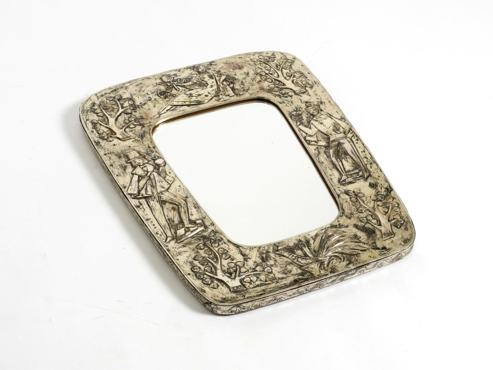 Mid-Century Modern wandspiegel met verzilverd frame photo 1047.0