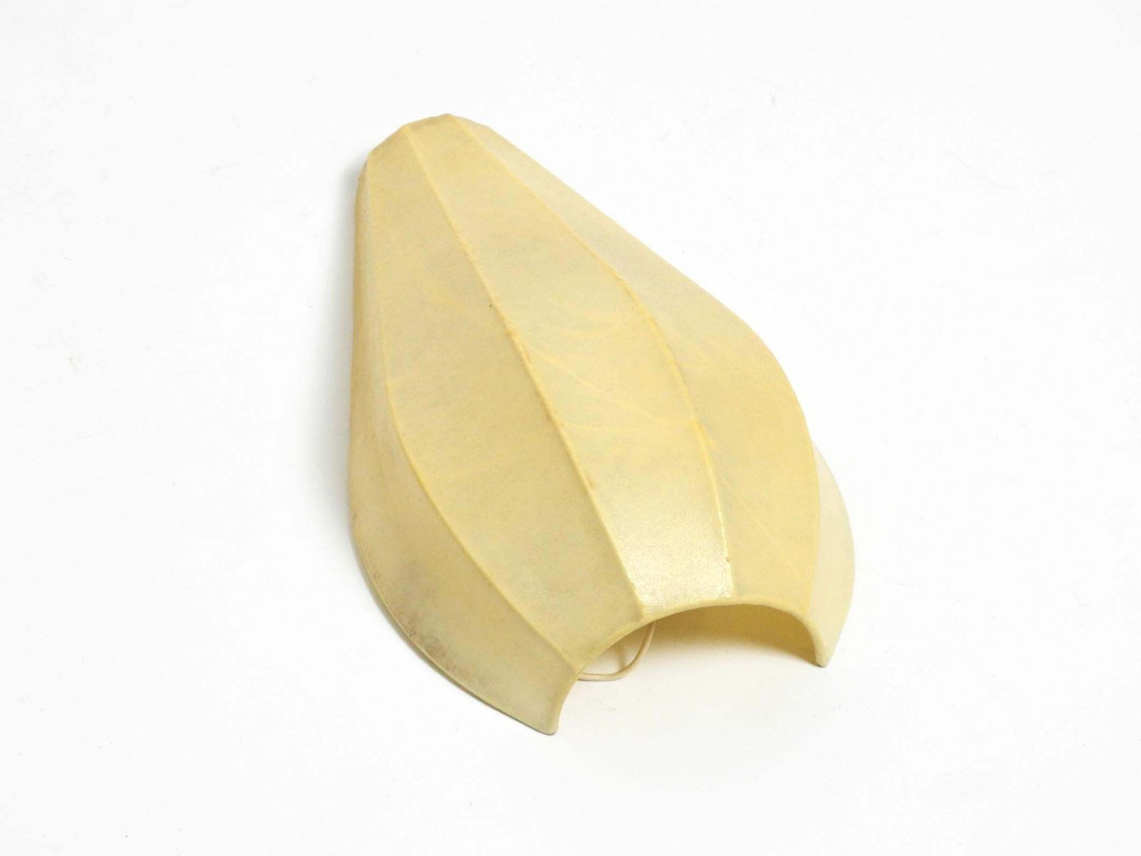 Beautiful 1960s Cocoon Wall Lamp With Pull Switch photo Lighting