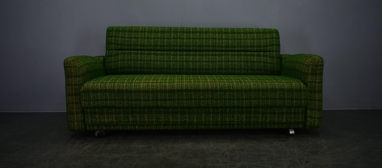 photo furniture Groene 3-zitsbank/slaapbank, Italië, jaren 1970