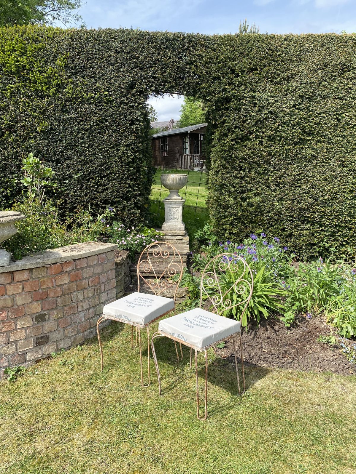 Antique Metal Chairs With Paris Bercy Seats, Rust & Flecked White Paint Patina photo Garden Furniture