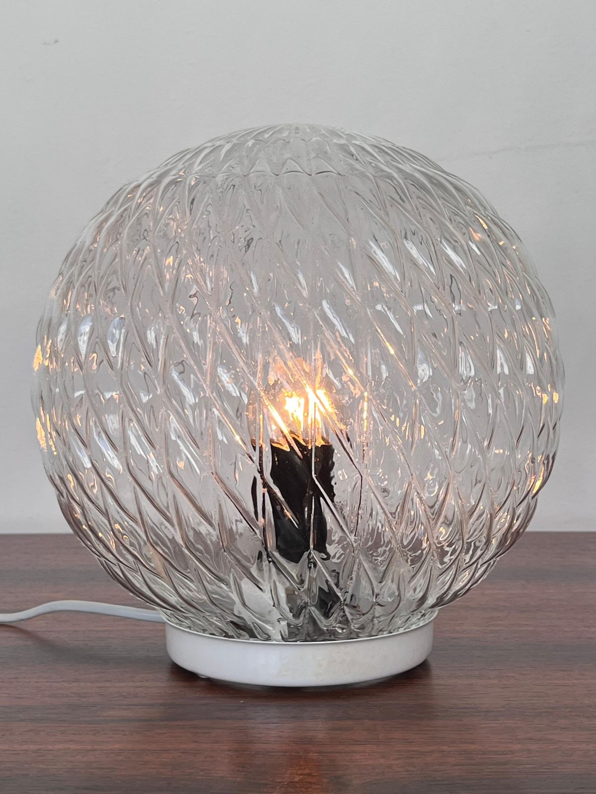 Lampe de table en verre design mid-century, années 1980, Tchécoslovaquie photo furniture