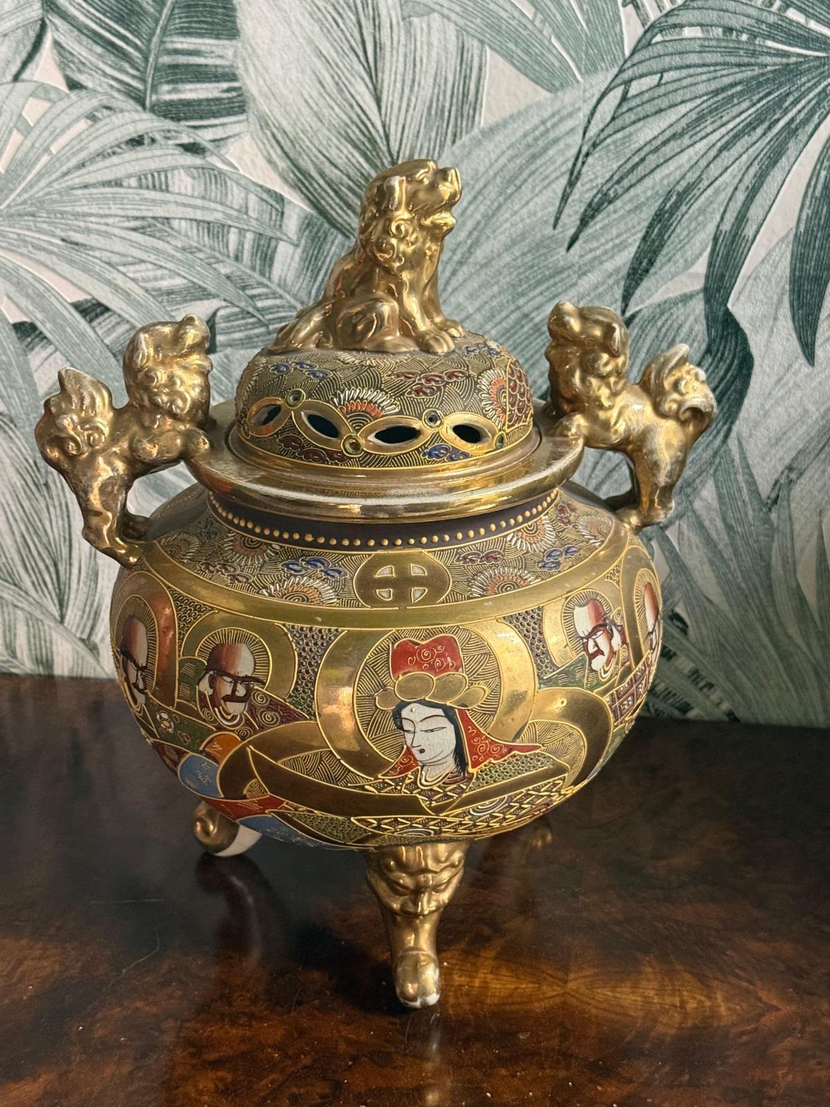 photo buy Satsuma Style Lidded Vase China Gold Background With Lions In The Handles And Lid