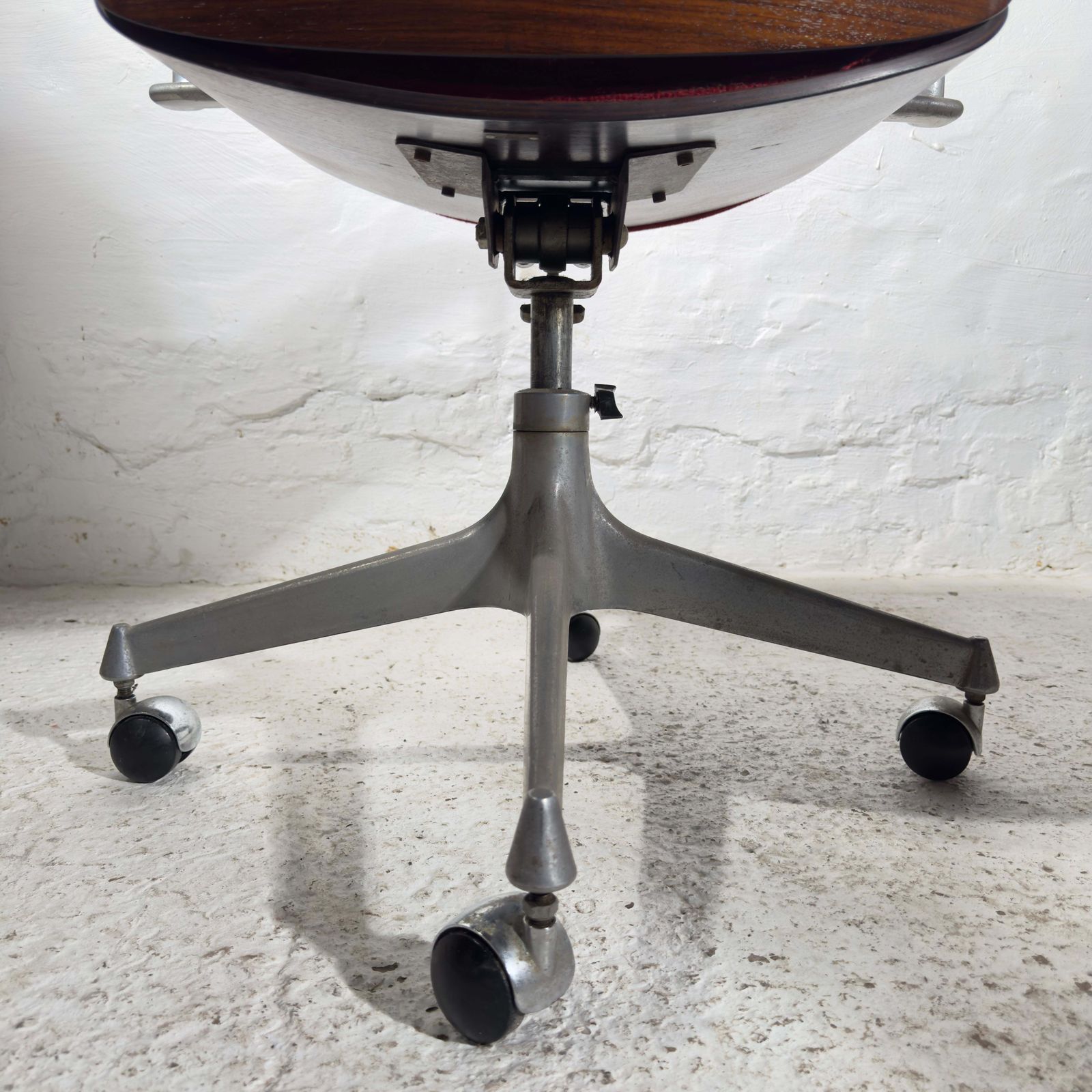 Set Of Two Mim Armchairs, Desk, Office Chairs Designed By Ico Parisi, 1963 photo 2591.0