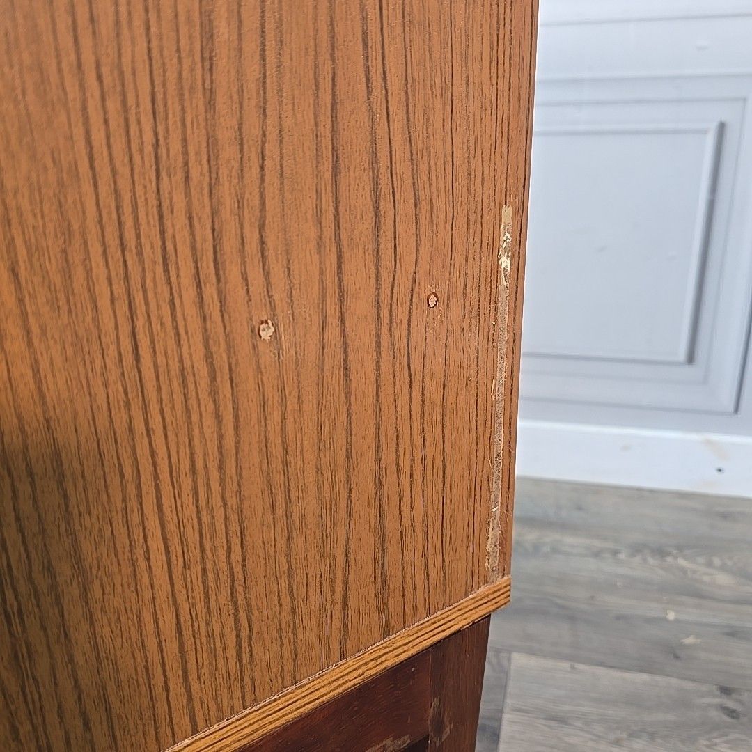 photo vinterior Vintage Chest Of Drawers Bedside Sleigh Frame Retro Mid Century Europa Furniture