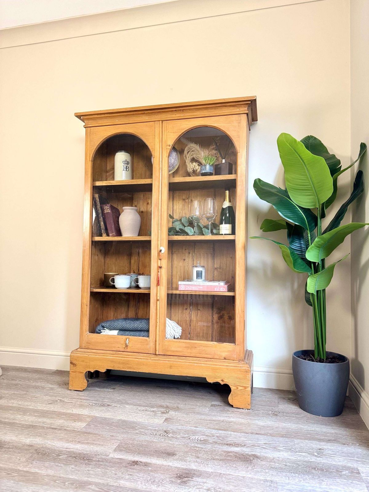 Farmhouse Pine Vintage Large Wooden Glass Drinks Display Cabinet With Shelves Pantry