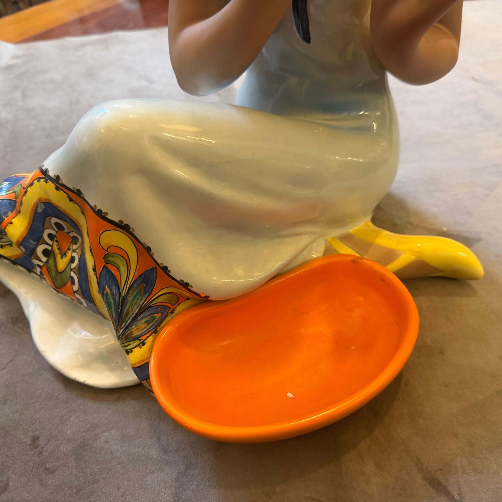 photo vinterior 1950s. Hand Painted Porcelain Oriental Woman Figure By Ronzan