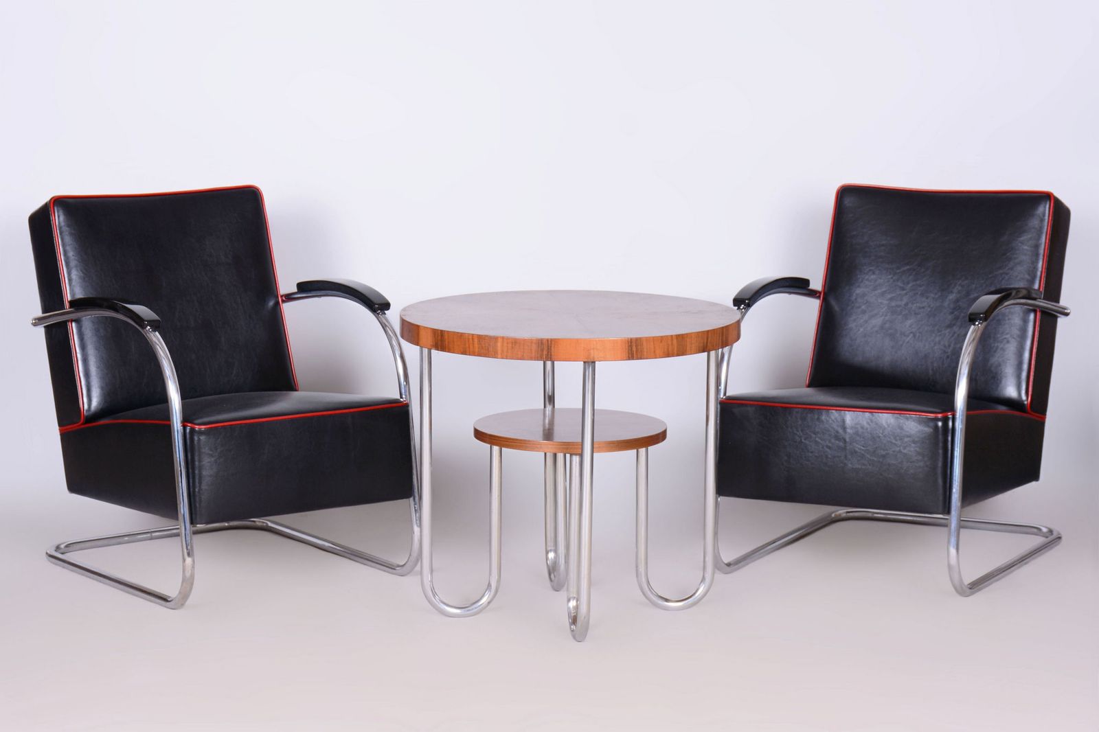 photo vintage Pair Of Restored Bauhaus Fn21 Armchairs, By Mücke Melder, Leather, Czech, 1930s