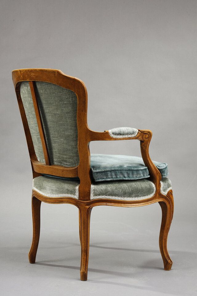 photo vinterior Pair Of Rococille Style Armchairs, 19th Century