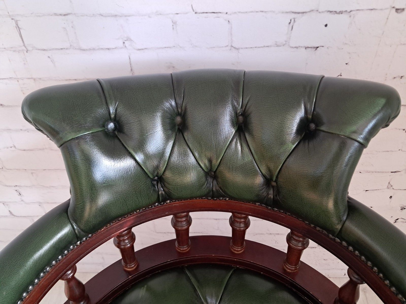 Antique Style Captains Chair Chesterfield Style Green Leather Swivel & Tilt Desk photo vintage