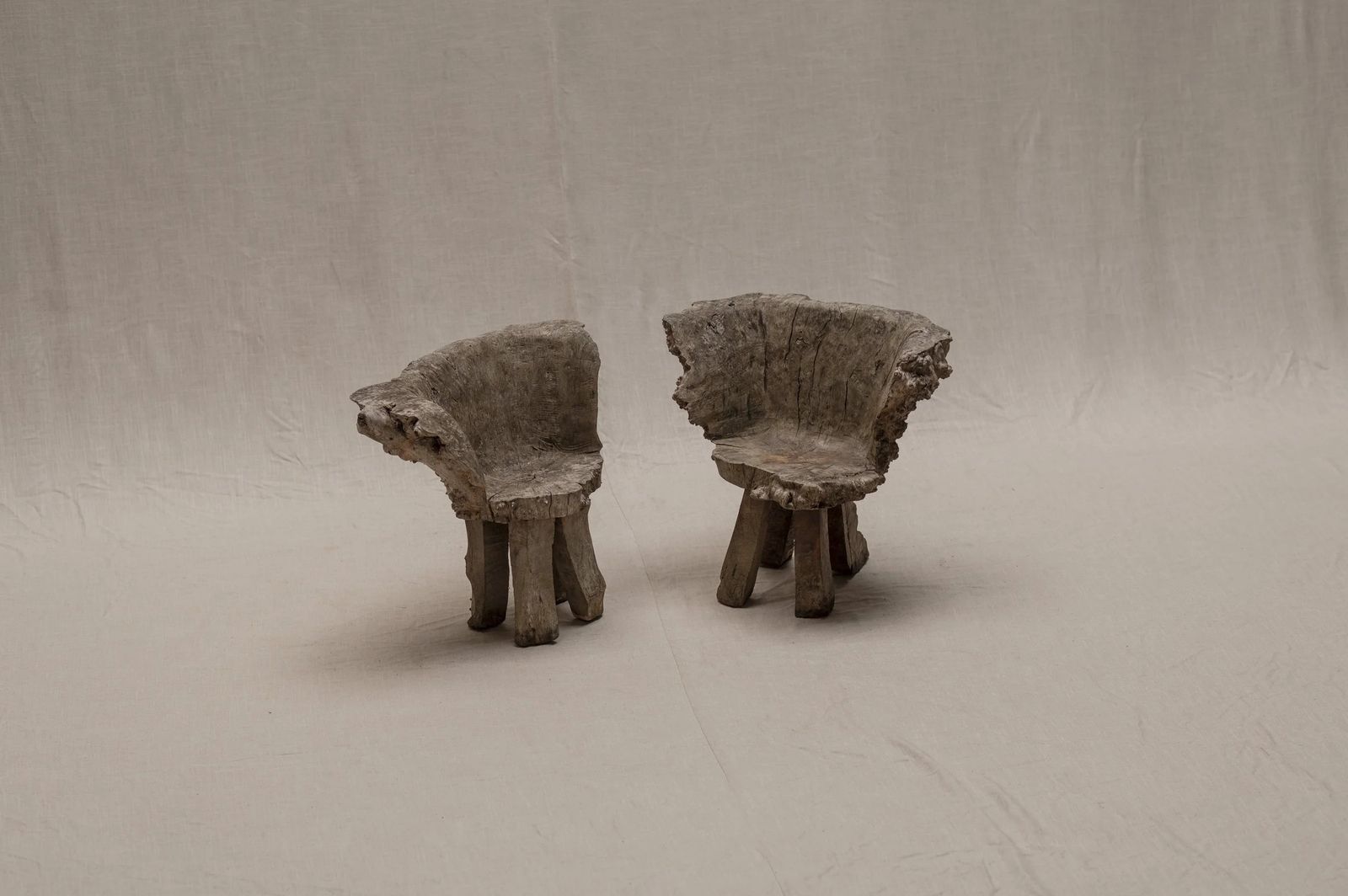 photo vintage Set Of Two Sculptural Burlwood Side Chairs, 1960s–1970s