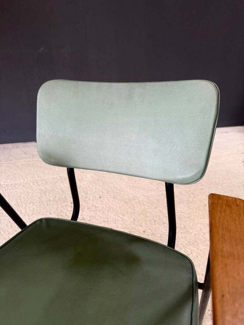 photo furniture Space Age Design fauteuil "M" van Pierre Guariche voor Meurop, ca. jaren 1950