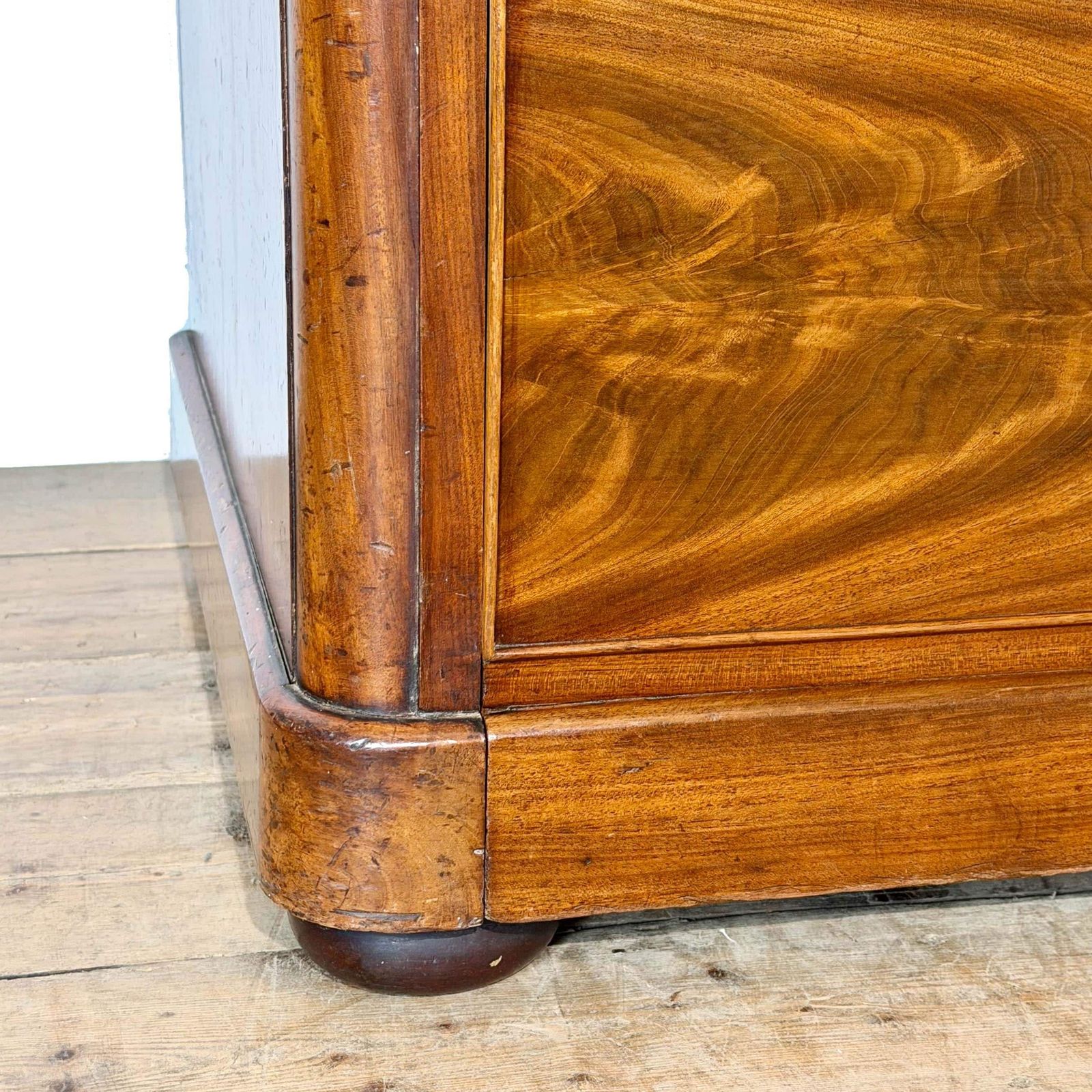 Antique Victorian Mahogany Chest Of Drawers | Antique Storage | Bedroom Drawers | Antique Chest Of Drawer (M 6884) photo vintage