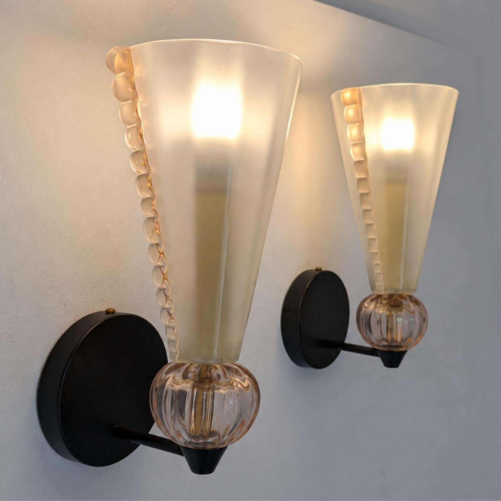 Mid Century Modern Pink Wall Lights Murano Glass Sconces Barovier & Toso Style photo 2785.0