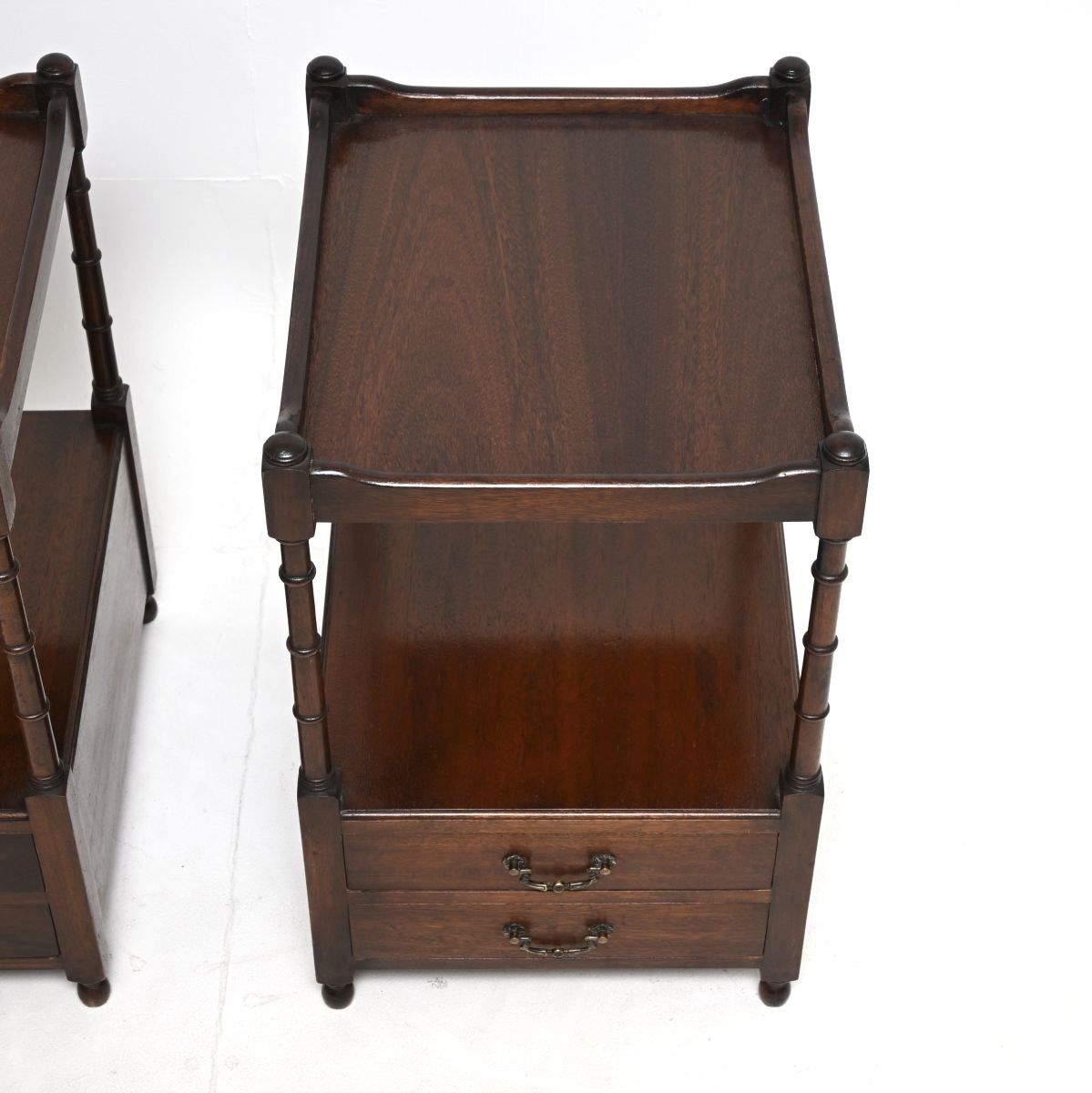 Pair Of Antique Georgian Style Mahogany Side Tables photo vinterior