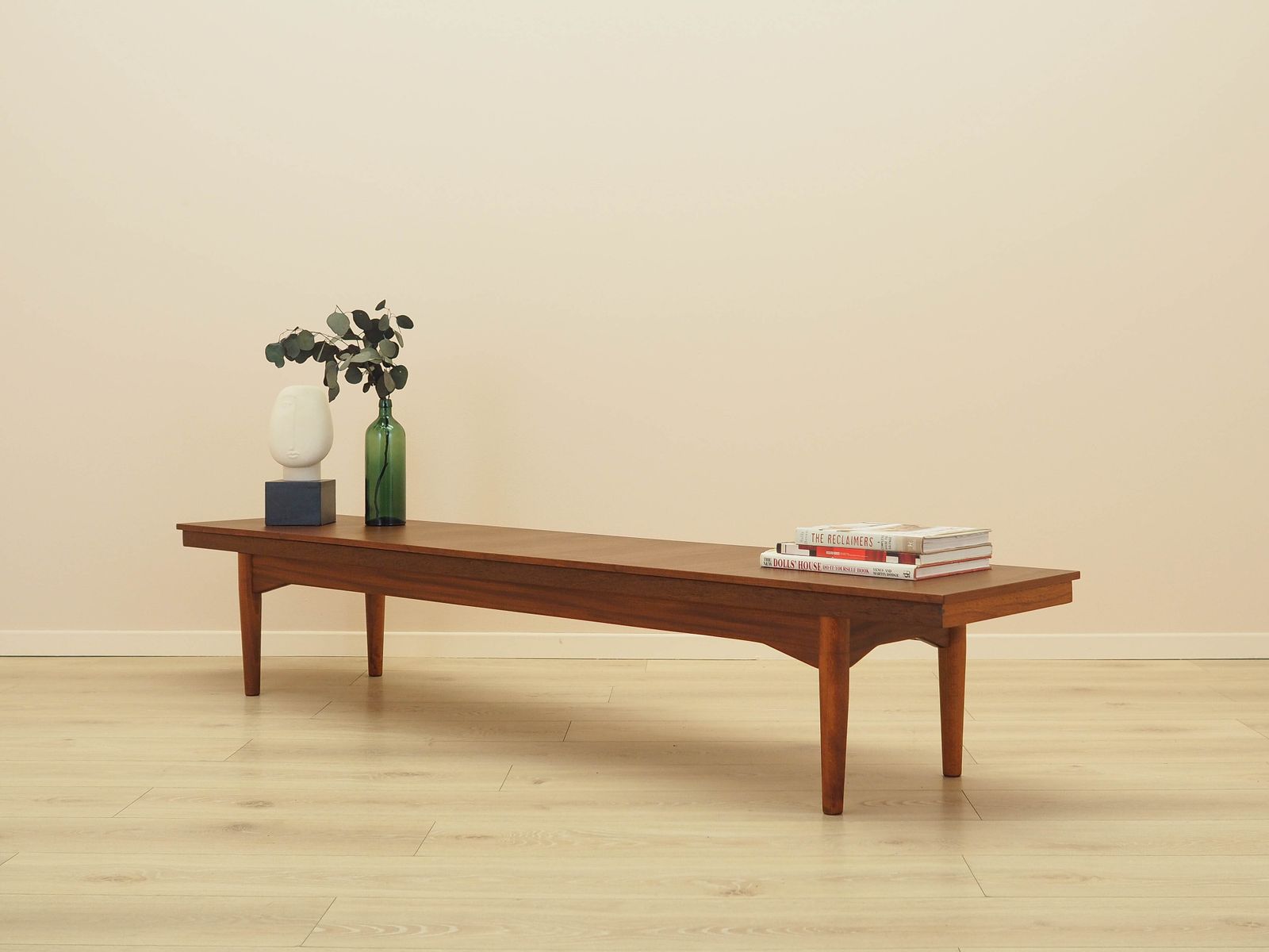 Teakhouten lowboard – Deens design, ca. jaren 1970, gemaakt in Denemarken photo for sale