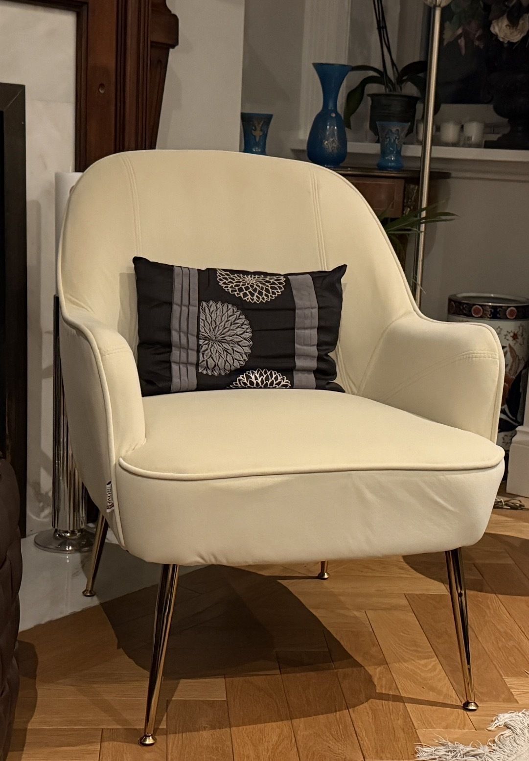 Velvet Armchair With Gold Plated Metal Legs Home & Living