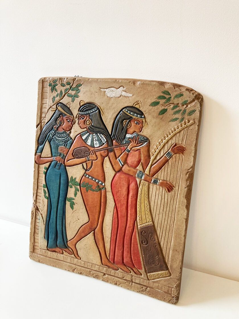 Wanddecoratie met drie Egyptische muzikanten photo furniture