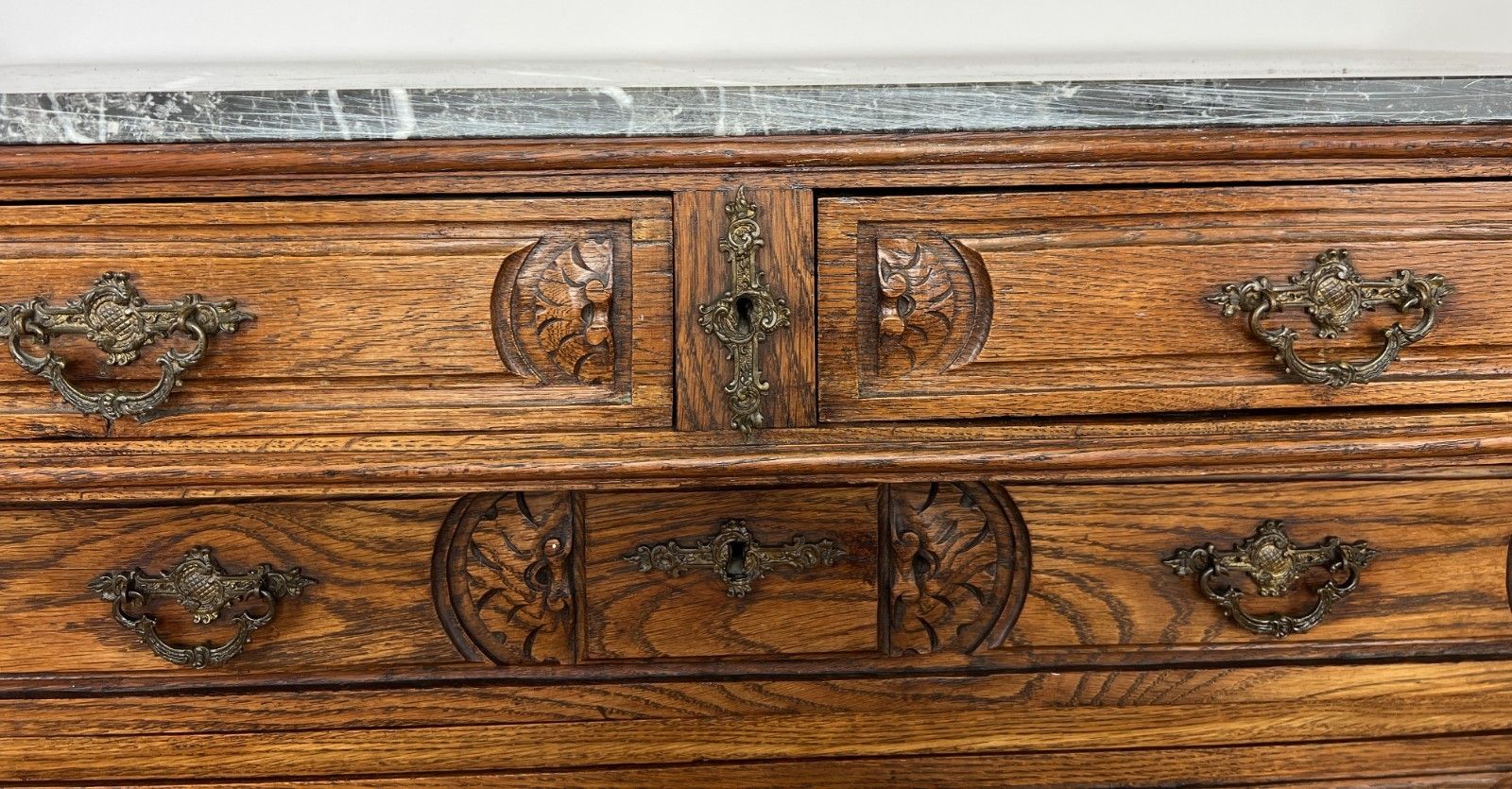 photo vinterior Chest Of Drawers Antique French Style Marble Top Walnut Cabinet Lot 6077