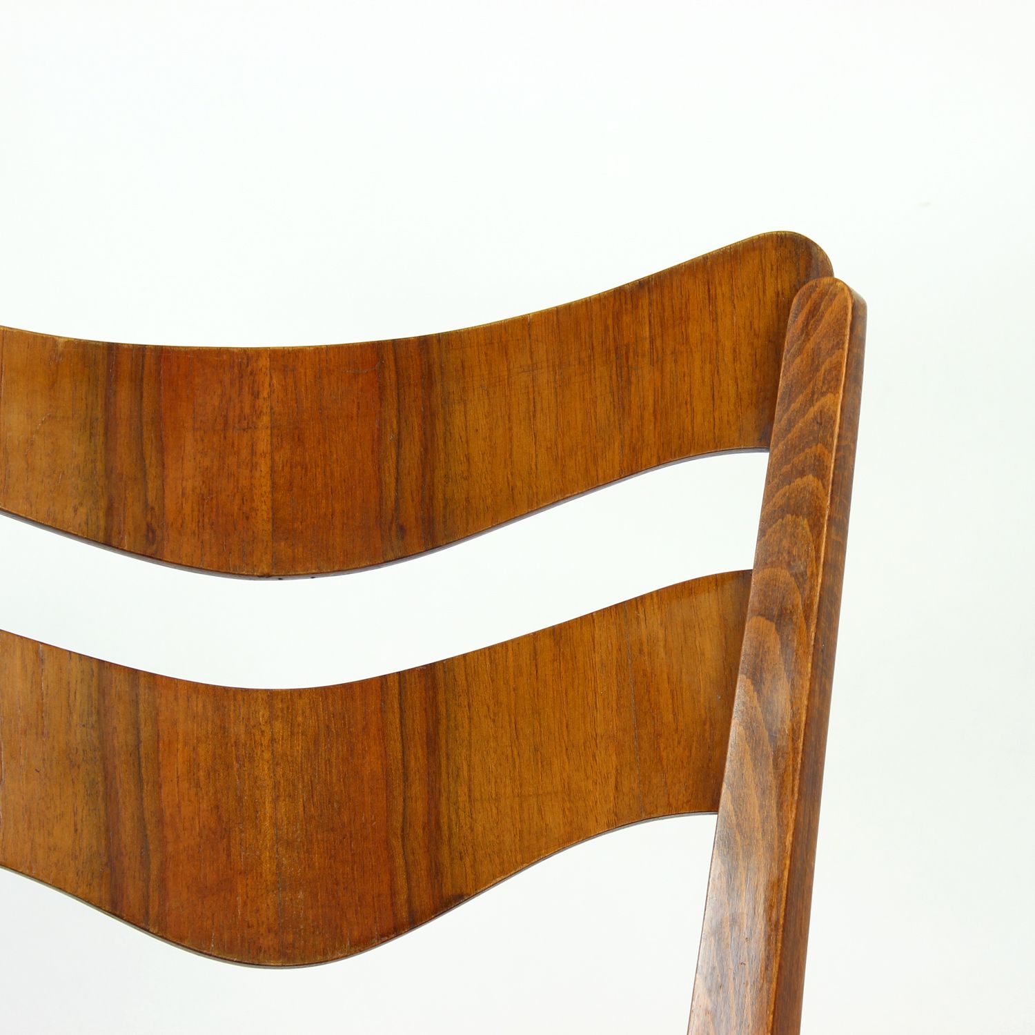 photo for sale Set van 4 eetkamerstoelen in eik en walnoot, Tsjecho-Slowakije, jaren 1960