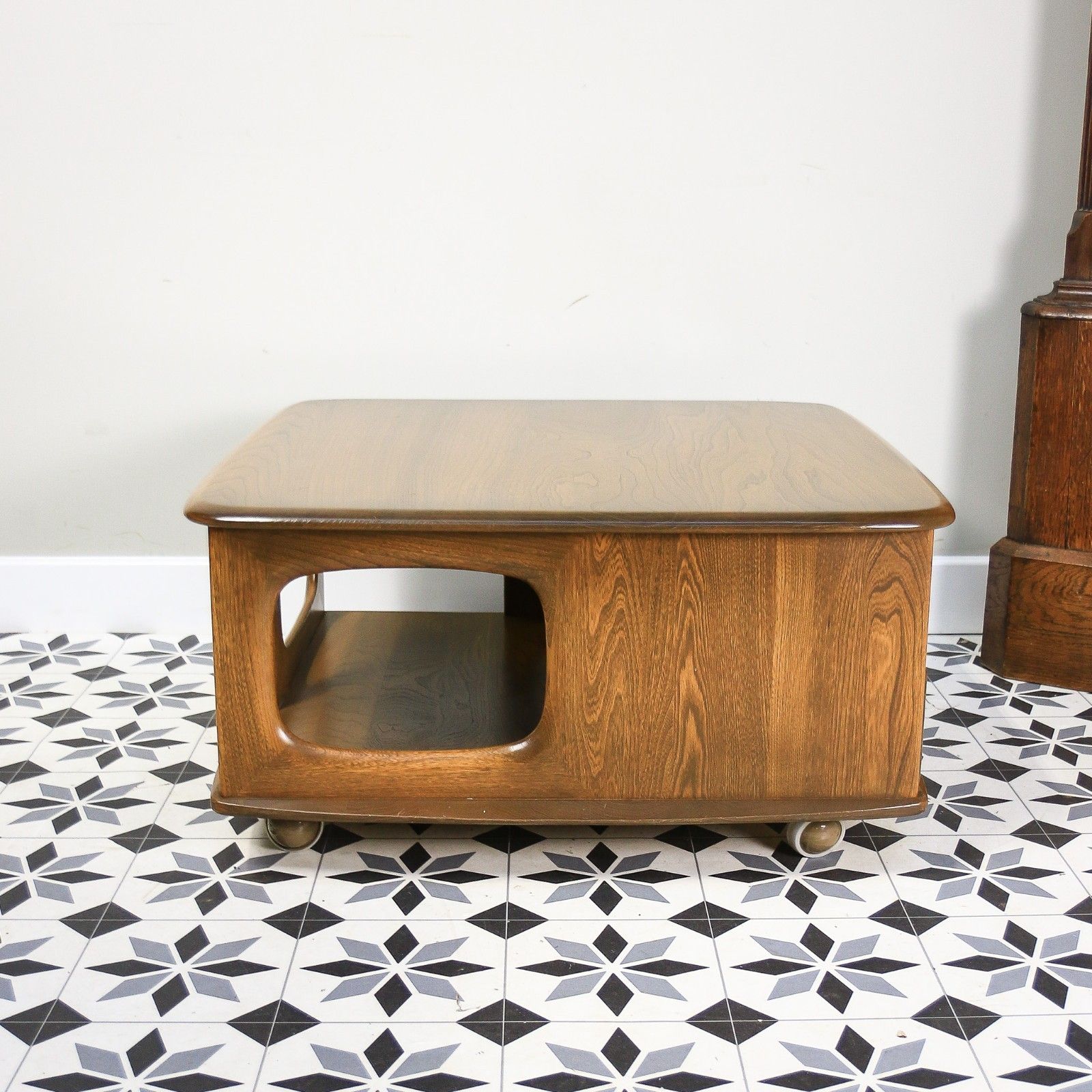 Ercol Windsor 844 Coffee Table Pandora In Golden Dawn. photo Furniture