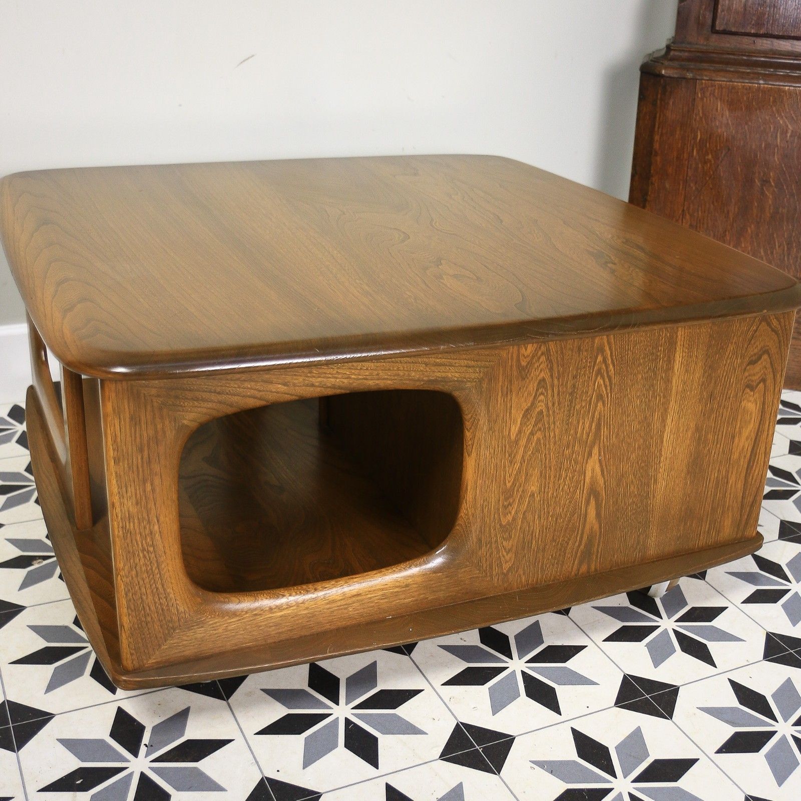 Ercol Windsor 844 Coffee Table Pandora In Golden Dawn. photo buy