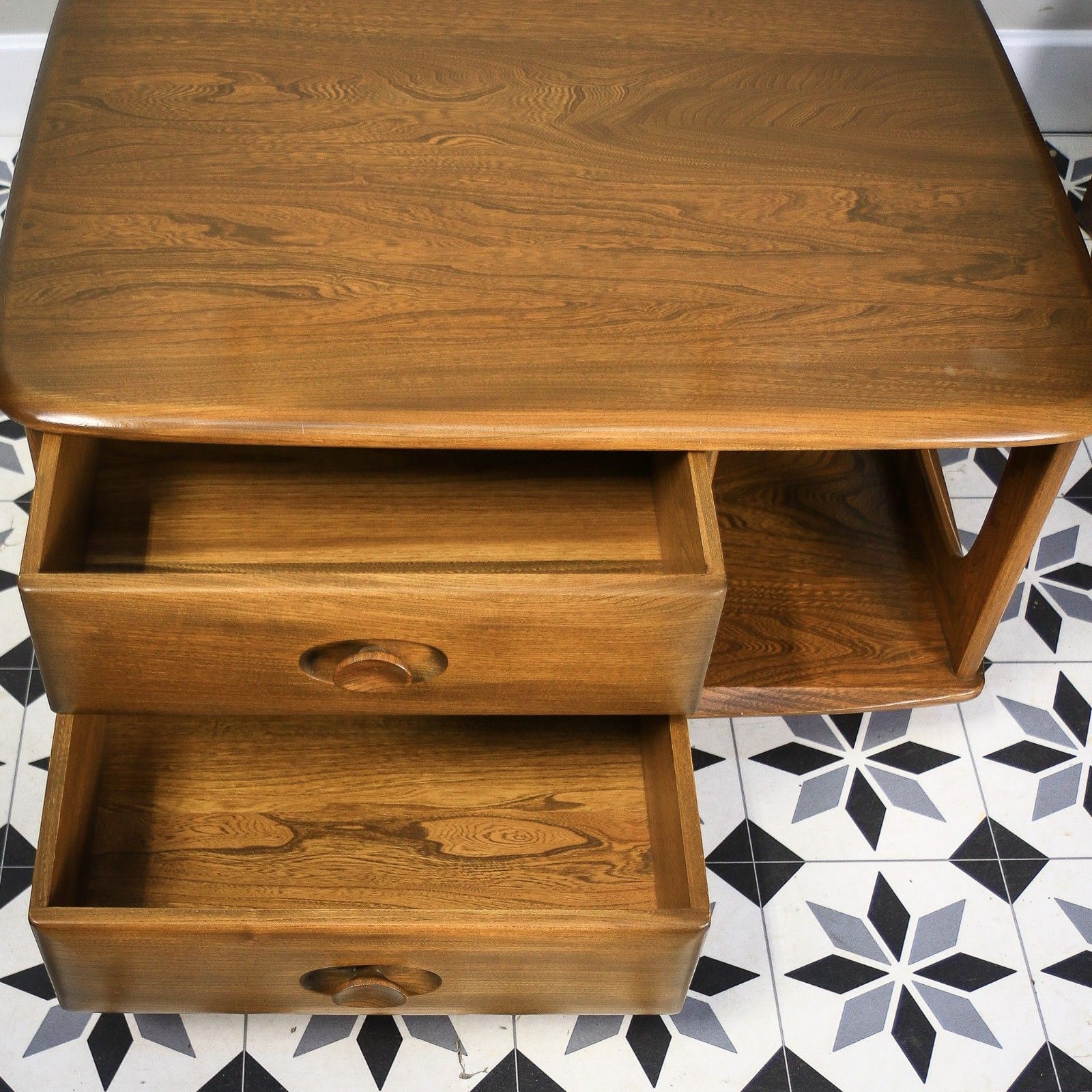 photo furniture Ercol Windsor 844 Coffee Table Pandora In Golden Dawn.