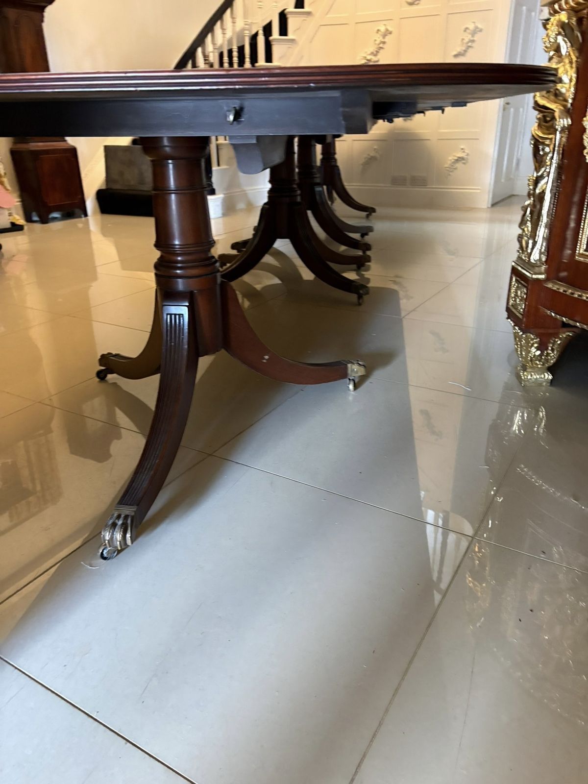 Antique English Mahogany Banquet Dining Table 22/24 Seater 4 Pedestal 3 Leaves 75 X 130 X 554 Cm photo furniture