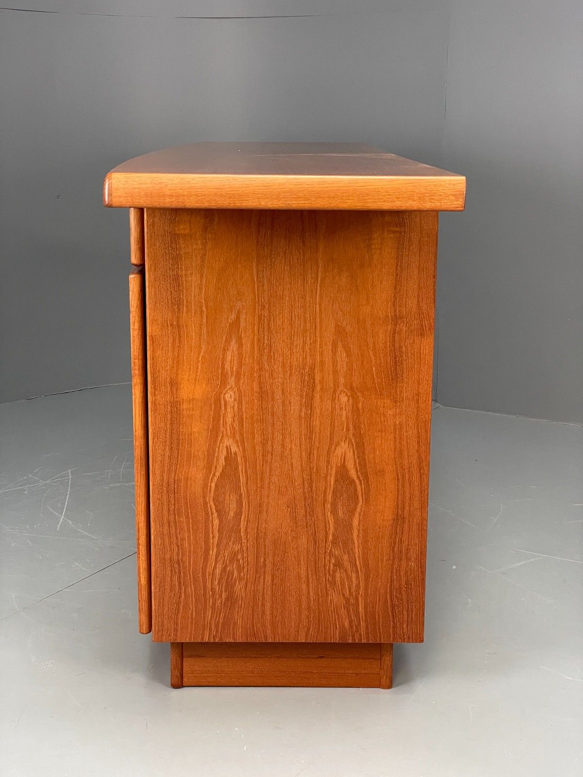 600.0 Vintage 1980s Teak Sideboard By Gangsø Danish Retro Shelving Drawers Eb12075 photo