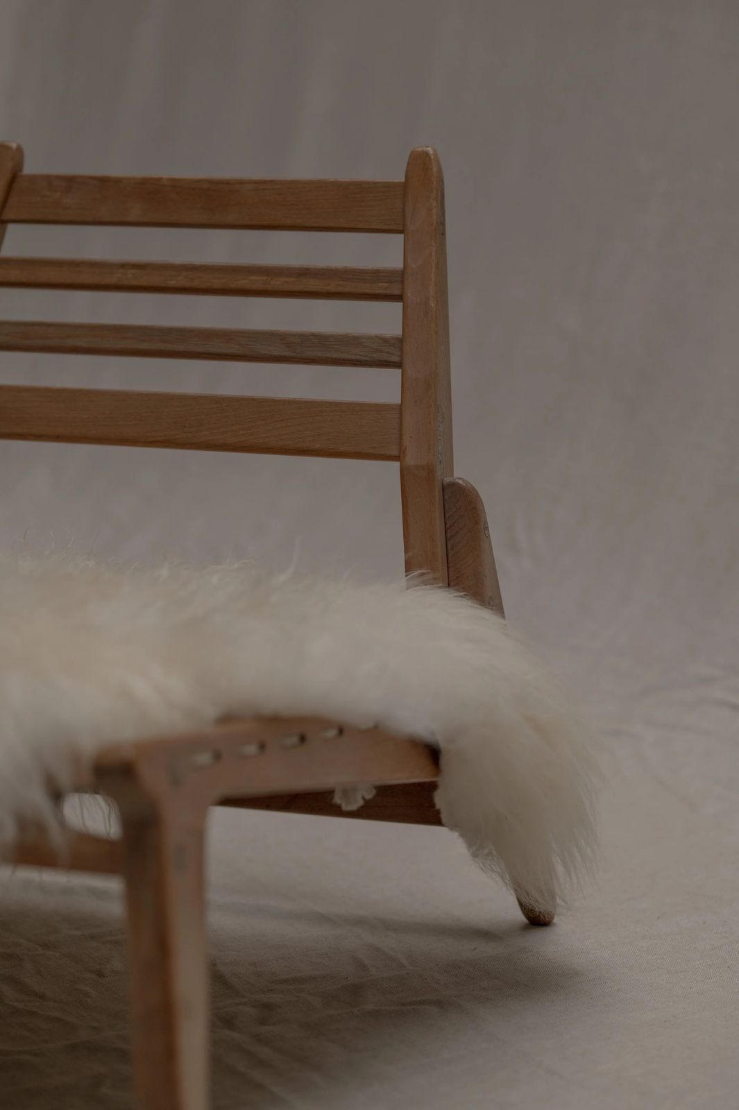 Vintage ‘Hunting’ Lounge Chair By Veb Deutsche Werkstätten Hellerau, Circa 1950s photo vintage