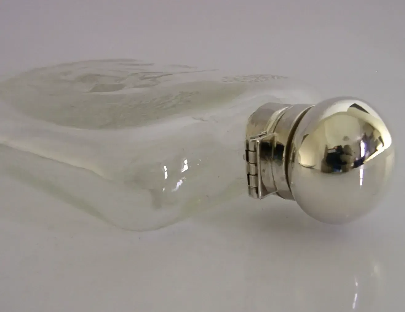 Engelse heupflacon van sterling zilver en gegraveerd glas, Birmingham 2016, jacht, 234g photo buy