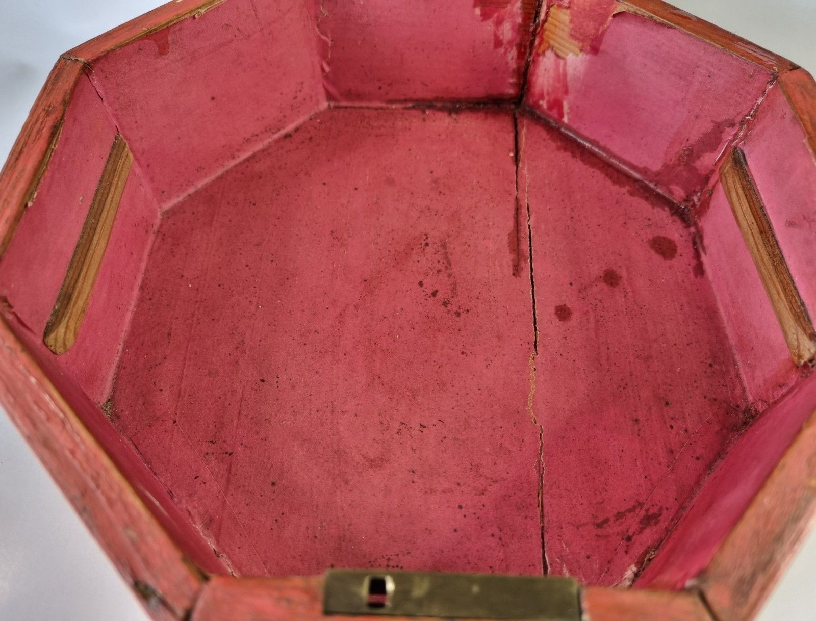 photo furniture Eary 20th Century Wooden Inlaid Hexagonal Box Writing Jewellery Georgian Revival